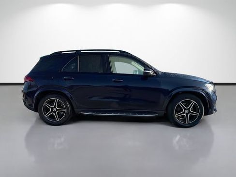 Used 2020 Mercedes-Benz GLE 350 4MATIC w/ AMG Line Exterior image 2