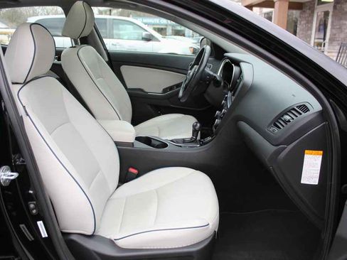 Used 2014 Kia Optima EX w/ Technology Package image 30