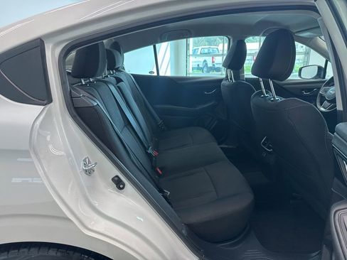 Used 2025 Subaru Legacy Premium AWD/4WD image 19