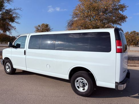 Used 2016 Chevrolet Express 3500 LT w/ LT Preferred Equipment Group image 2