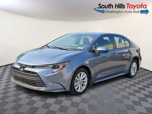 Certified 2025 Toyota Corolla LE w/ LE Premium Package FWD image 3