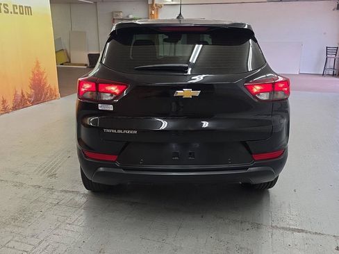 Used 2022 Chevrolet TrailBlazer LS FWD image 16
