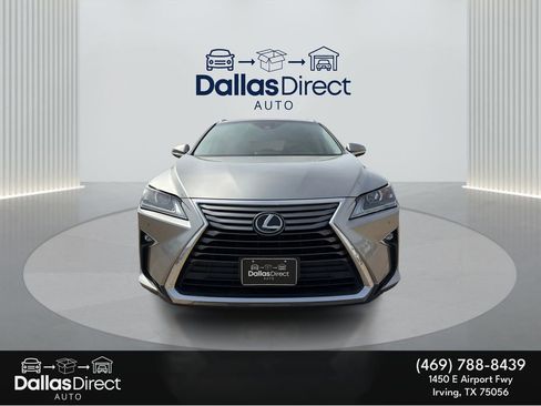Used 2018 Lexus RX 350L Premium w/ Premium Package image 3