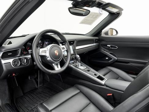 Used 2014 Porsche 911 Carrera image 4