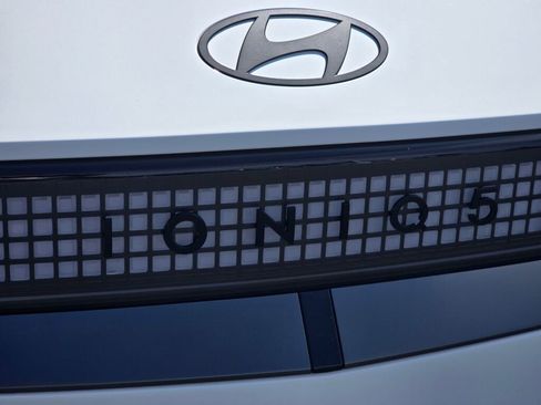 New 2025 Hyundai Ioniq 5 XRT image 13