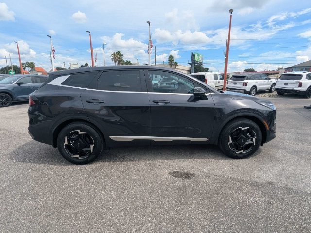 New 2027 Kia Sportage EX FWD image 7