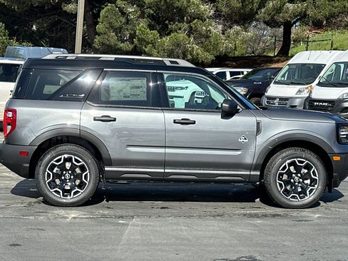 New 2026 Ford Bronco Sport Outer Banks image 10