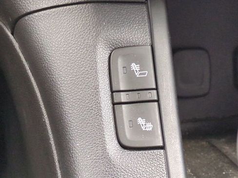 Used 2019 GMC Acadia SLT FWD image 28
