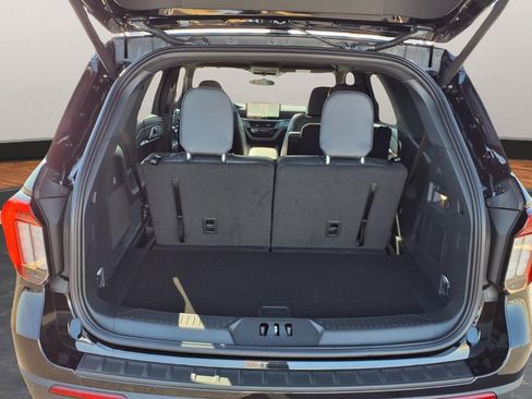 New 2026 Ford Explorer ST-Line image 26