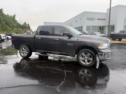 Used 2015 RAM 1500 Big Horn AWD/4WD image 3