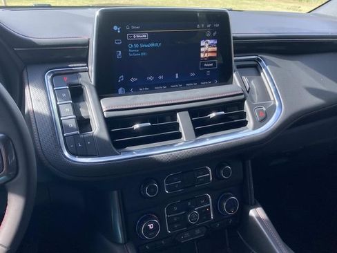 Used 2023 Chevrolet Suburban RST AWD/4WD image 28