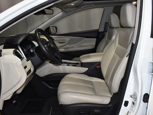 Used 2024 Nissan Murano SL image 12