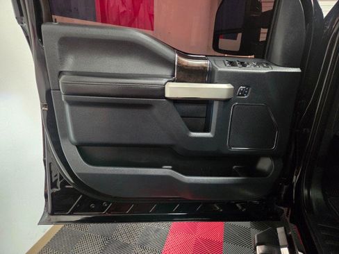 Used 2022 Ford F350 Lariat w/ Lariat Ultimate Package image 34