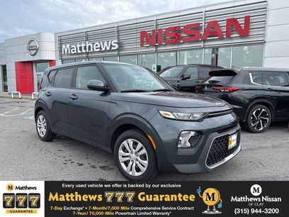 Used 2022 Kia Soul LX