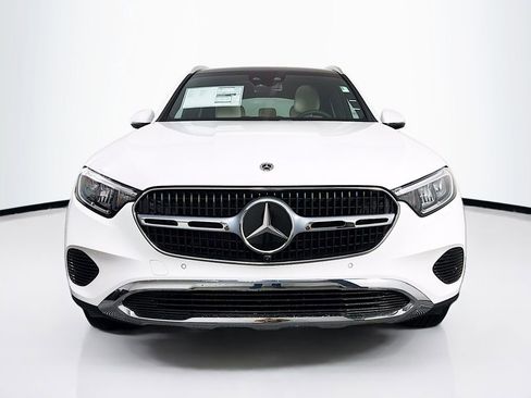 New 2026 Mercedes-Benz GLC 300 4MATIC image 2