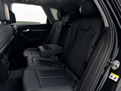 Used 2019 Audi Q5 2.0T Premium Plus w/ Premium Plus Package AWD/4WD image 27