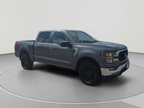 Used 2023 Ford F150 XLT AWD/4WD image 7