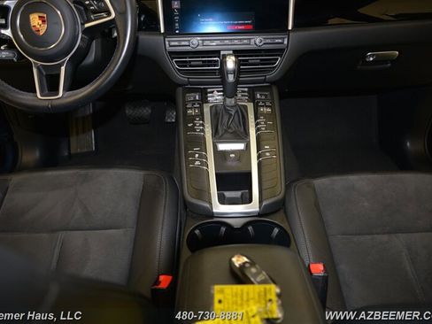 Used 2020 Porsche Macan S image 15