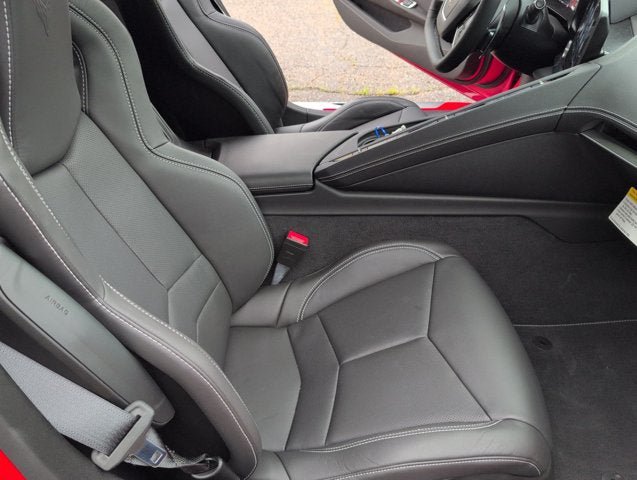 Used 2021 Chevrolet Corvette Stingray Coupe w/ Z51 Performance Package RWD image 26