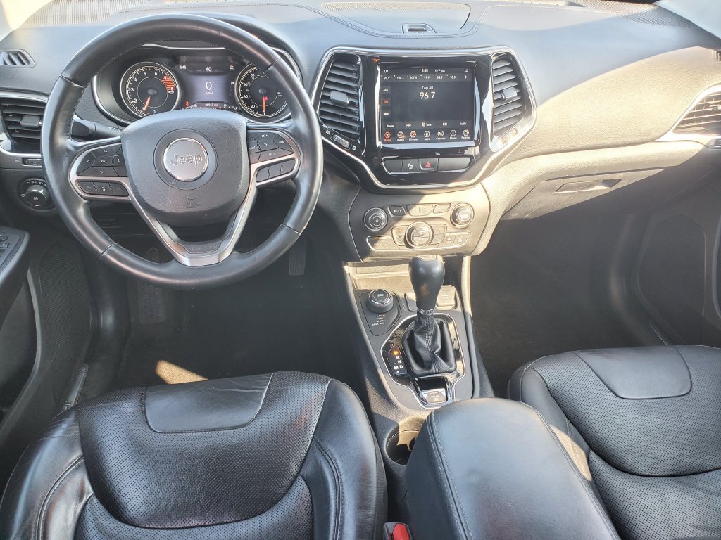 Used 2020 Jeep Cherokee Limited AWD/4WD image 24