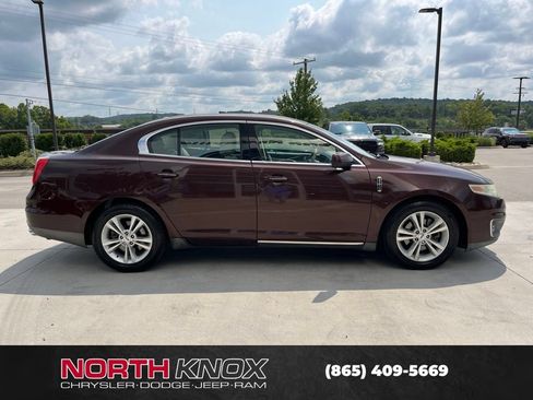 Used 2009 Lincoln MKS FWD image 13