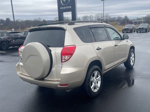 Used 2008 Toyota RAV4 4WD image 5
