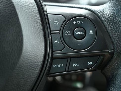 Used 2023 Toyota Corolla LE image 32