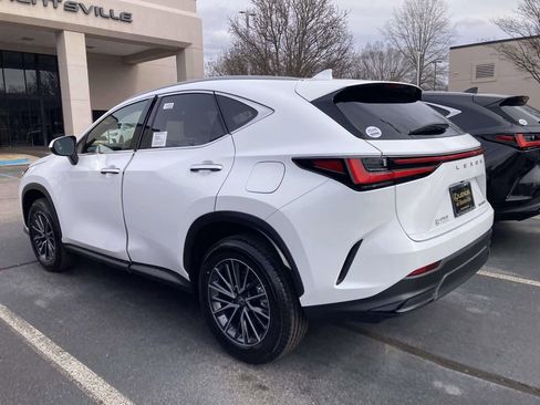 New 2026 Lexus NX 350h FWD w/ Cold Area Package image 4
