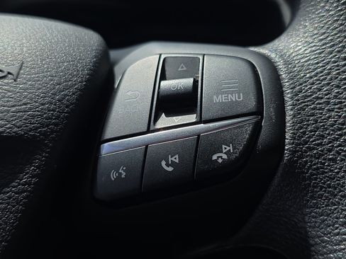 Used 2023 Ford Transit 350 XLT image 31