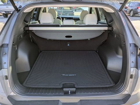 Used 2025 Hyundai Tucson SEL image 13