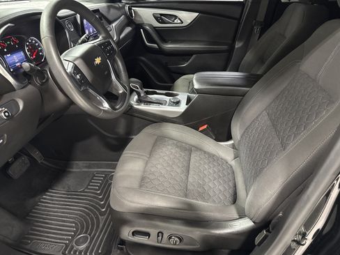 Used 2021 Chevrolet Blazer LT FWD image 4