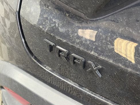 Used 2024 Chevrolet Trax RS image 15