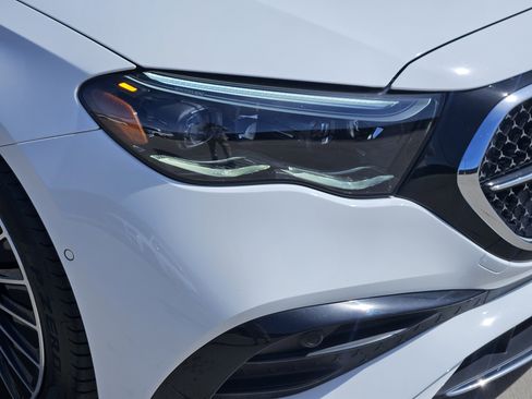 Certified 2024 Mercedes-Benz E 350 4MATIC Sedan image 6