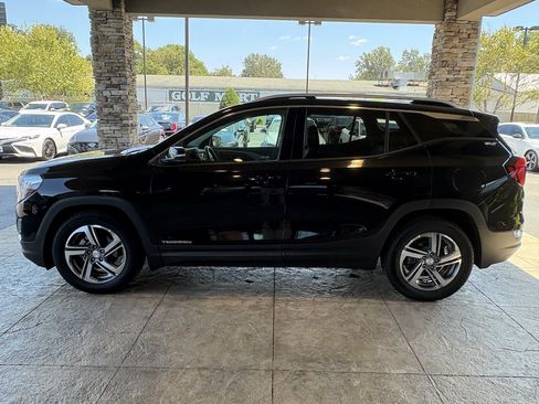 Used 2020 GMC Terrain SLT w/ Preferred Package FWD image 9