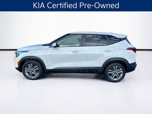 Used 2023 Kia Seltos LX image 4