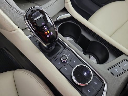 Certified 2023 Cadillac XT6 Premium Luxury image 30