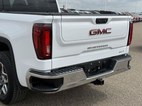 New 2026 GMC Sierra 1500 SLT RWD image 21