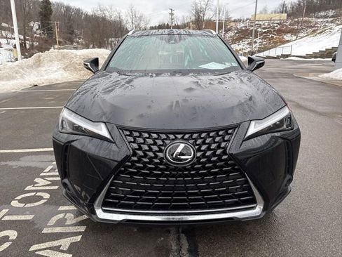 Used 2024 Lexus UX 250h AWD w/ Premium Package image 8