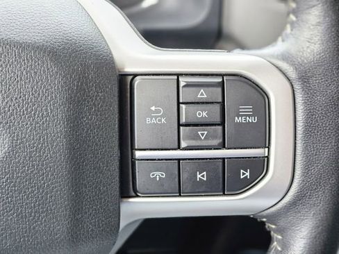 Used 2024 Ford Expedition Max XLT image 18