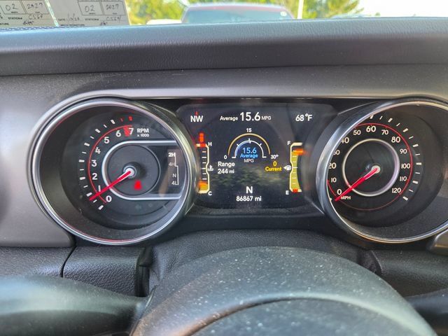Used 2019 Jeep Wrangler Unlimited Rubicon AWD/4WD image 4