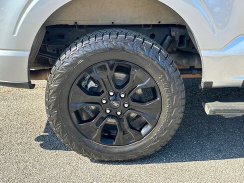 Certified 2023 Ford F150 Platinum w/ Equipment Group 701A High AWD/4WD image 17