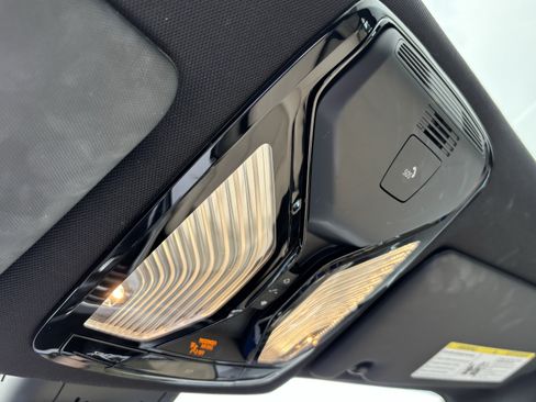 Used 2023 BMW i4 eDrive35 w/ Premium Package RWD image 28