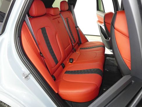 Used 2025 BMW X5 M Competition w/ Executive Package AWD/4WD image 21
