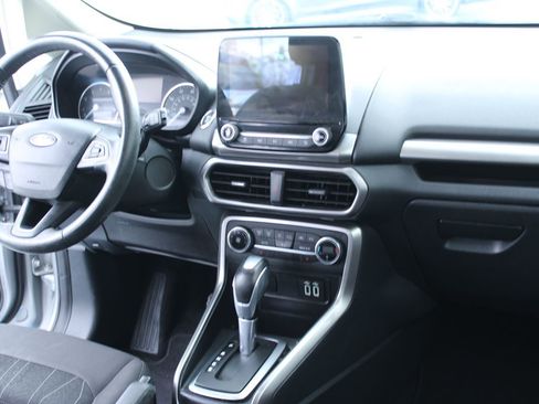 Used 2019 Ford EcoSport SE w/ SE Convenience Package image 16