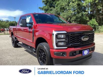 New 2025 Ford F250 Lariat w/ Black Appearance Package