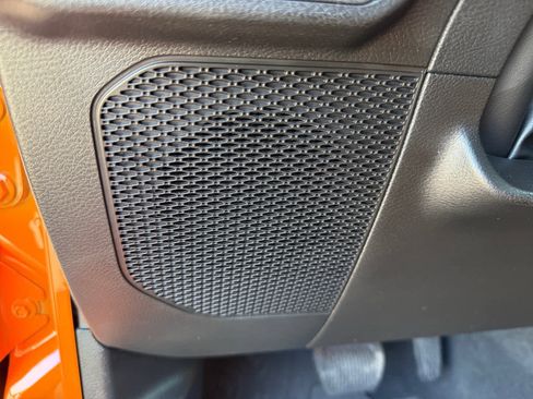Used 2025 Jeep Wrangler Unlimited Rubicon AWD/4WD image 26
