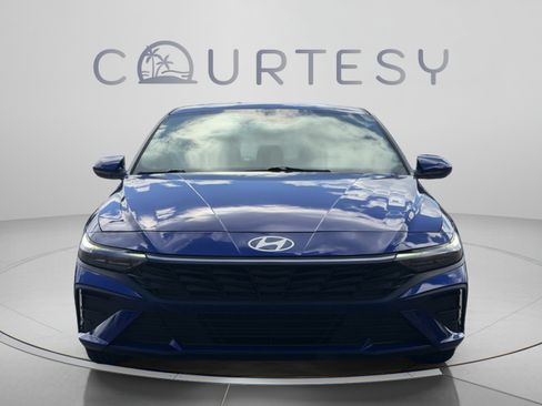 Certified 2024 Hyundai Elantra SEL FWD image 8