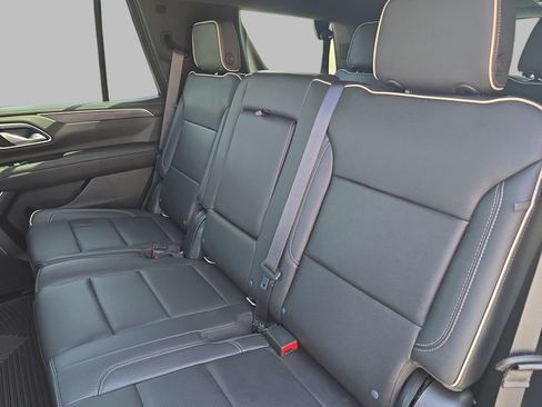 Certified 2022 GMC Yukon SLT AWD/4WD image 15