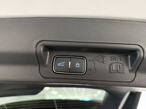 New 2026 Ford Explorer ST-Line w/ ST-Line Street Pack RWD image 10