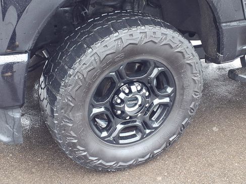 Used 2023 Ford F250 XL w/ STX Appearance Package image 23